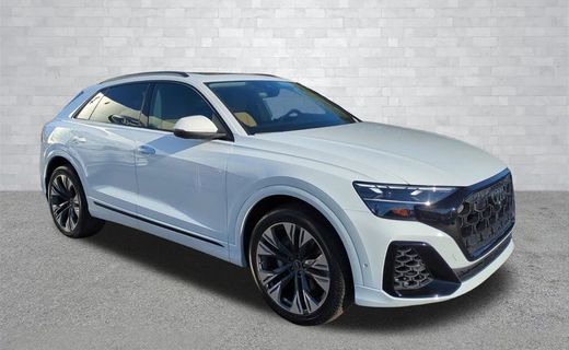 2025 Audi Q8 Quattro Premium Plus