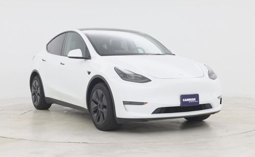 2025 Tesla Model Y Long Range