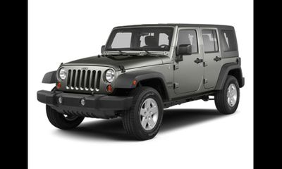 2013 Jeep Wrangler Sahara