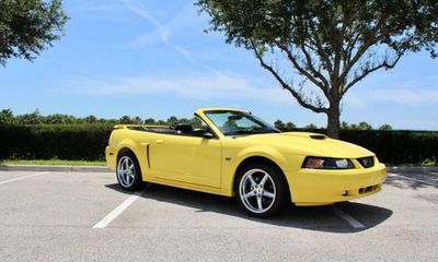 2001 Ford Mustang GT