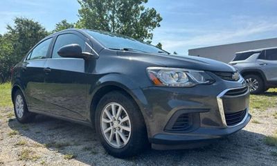 2018 Chevrolet Sonic LT