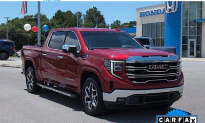 2024 GMC Sierra SLT