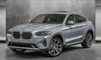 2025 BMW X4 M40I