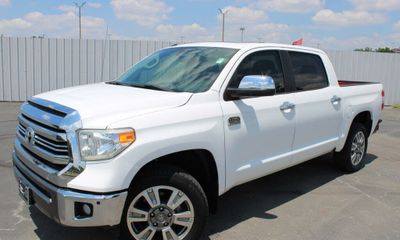 2017 Toyota Tundra Platinum 1794