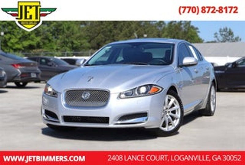 2012 Jaguar XF — a typically priced live listing