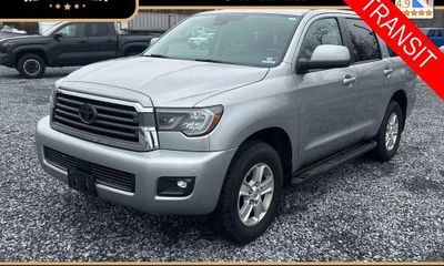 2019 Toyota Sequoia SR5 Grade