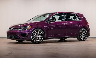 2018 Volkswagen Golf R Base