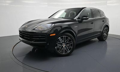 2026 Porsche Cayenne E Hybrid
