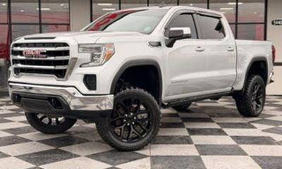 2022 GMC Sierra SLE