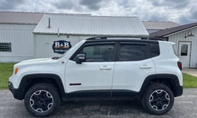 2016 Jeep Renegade Trailhawk