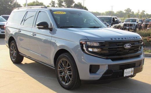2027 Ford Expedition MAX Platinum