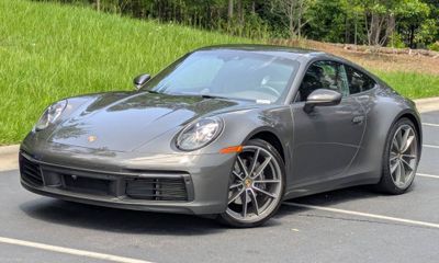2024 Porsche 911 Carrera T 4