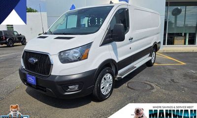 2025 Ford Transit LOW Roof