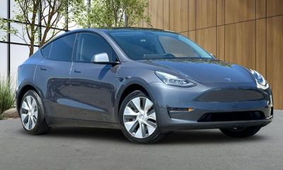 2020 Tesla Model Y Long Range