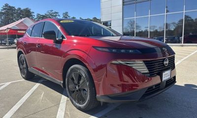 2025 Nissan Murano SV