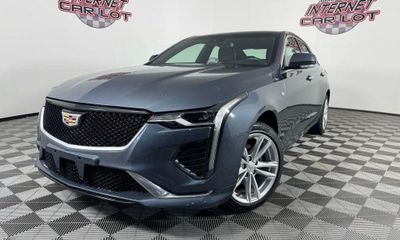 2022 Cadillac CT4 Luxury