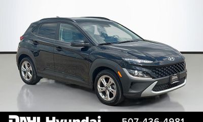 2023 Hyundai Kona SEL Convenience PKG