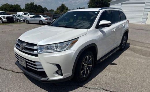 2017 Toyota Highlander