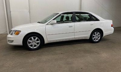 2001 Toyota Avalon XLS