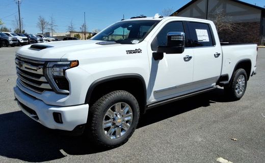 2026 Chevrolet Silverado HD High Country
