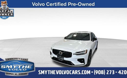 2024 Volvo S60 Ultimate Dark