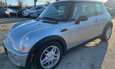 2006 Mini Cooper Base