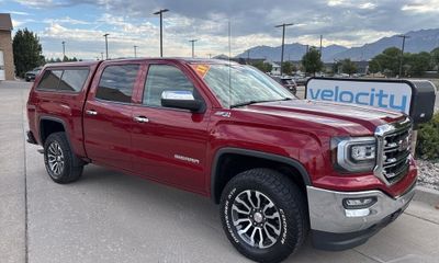 2018 GMC Sierra SLT