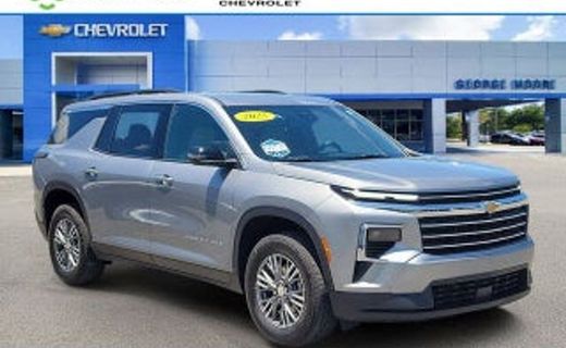2023 Chevrolet Traverse LT