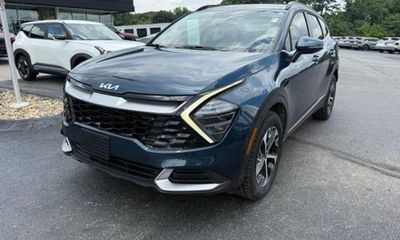 2025 Kia Sportage EX