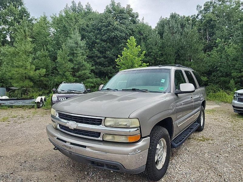 2003 Chevrolet Tahoe — a typically priced live listing