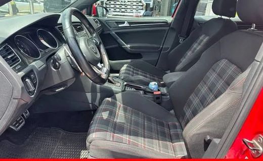 2016 Volkswagen Golf GTI