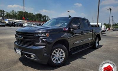 2023 Chevrolet Silverado LT