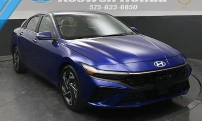 2024 Hyundai Elantra Limited