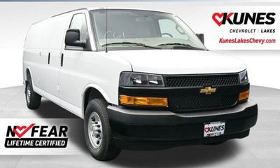 2026 Chevrolet Express EXT