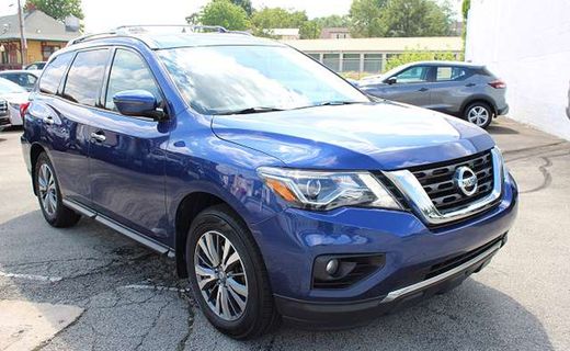 2020 Nissan Pathfinder SV