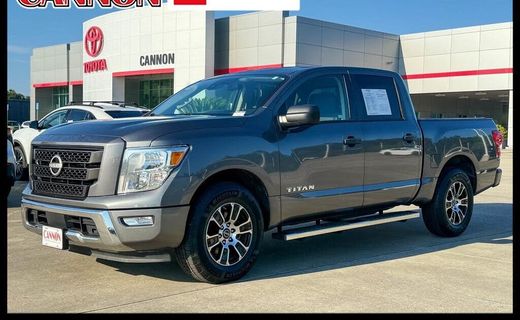 2023 Nissan Titan