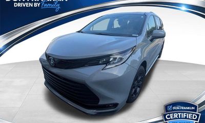 2025 Toyota Sienna XSE