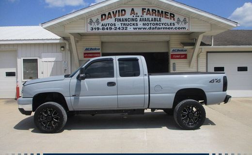 2005 Chevrolet Silverado LS