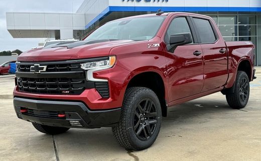 2025 Chevrolet Silverado Trail Boss LT