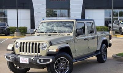 2020 Jeep Gladiator Sport
