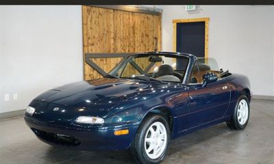 1996 Mazda MX-5 Base