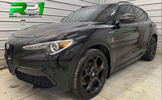 2022 Alfa Romeo Stelvio TI