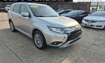 2022 Mitsubishi Outlander SEL LE GT