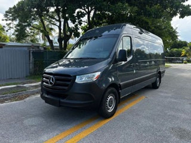 2021 Gmc Savana Cargo — a typically priced live listing
