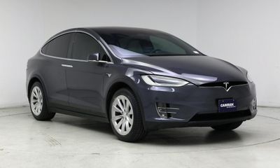 2020 Tesla Model X Long Range