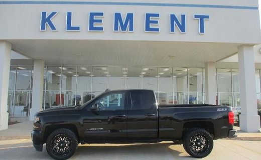 2017 Chevrolet Silverado LT