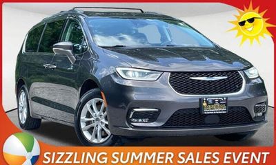2021 Chrysler Pacifica Touring