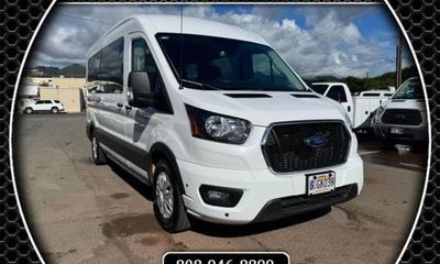 2025 Ford Transit Medium Roof