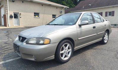 2002 Nissan Sentra SE R Spec