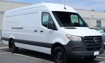2026 Mercedes-Benz Sprinter 907 VS30